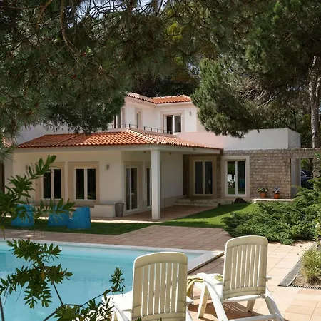 Oasis Pool - D'el Rey Golf Palaios